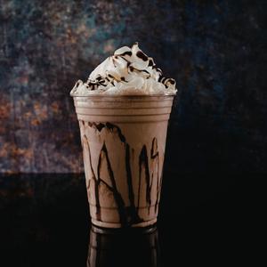 Kinder Bueno Chocolate Milkshake